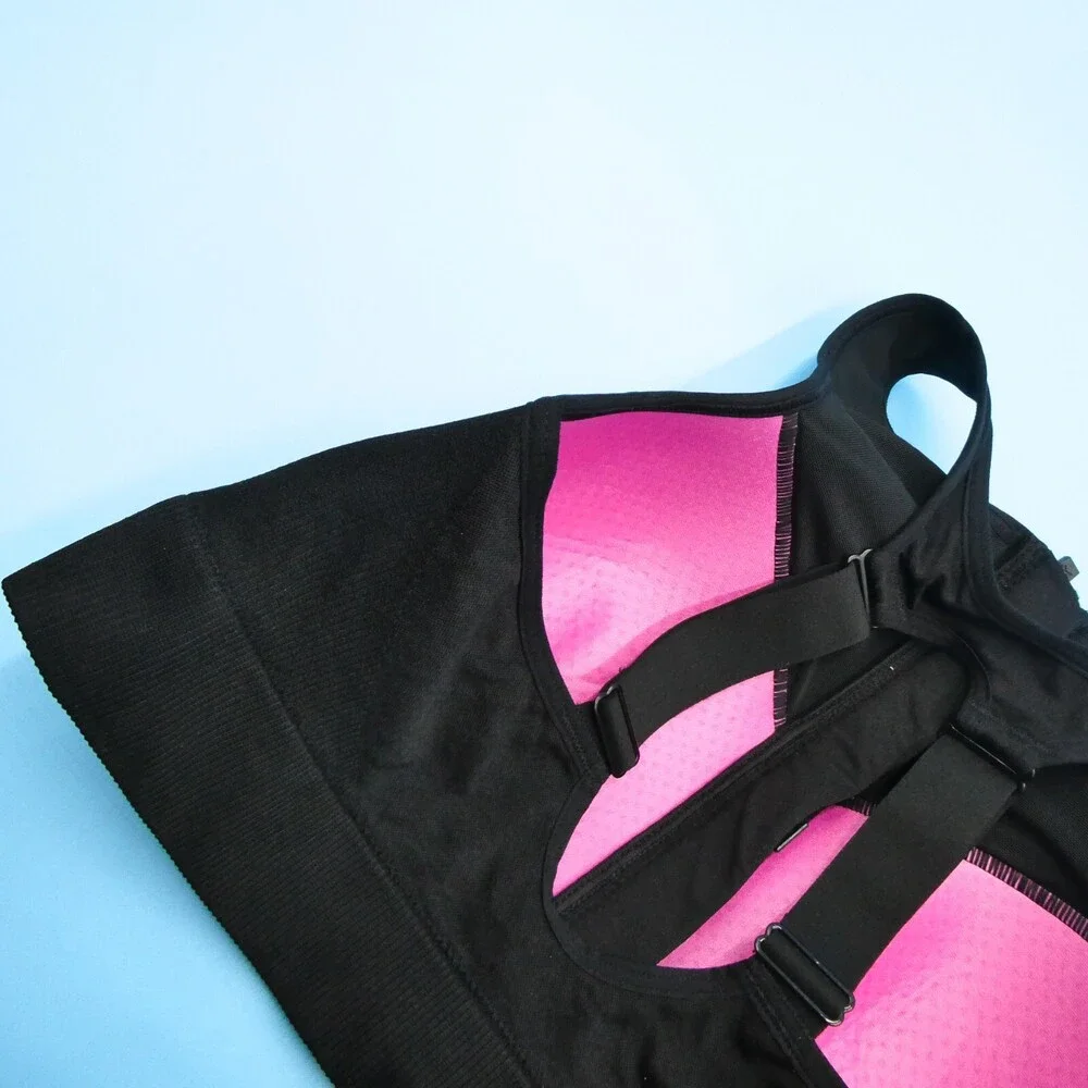 Victorias Secret Sports Bra Medium‎ Black PINK Active Seamless Air Front Zipper